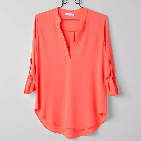 Lush Tops - 💜 Red Relaxed Cuffed Sleeve Blouse